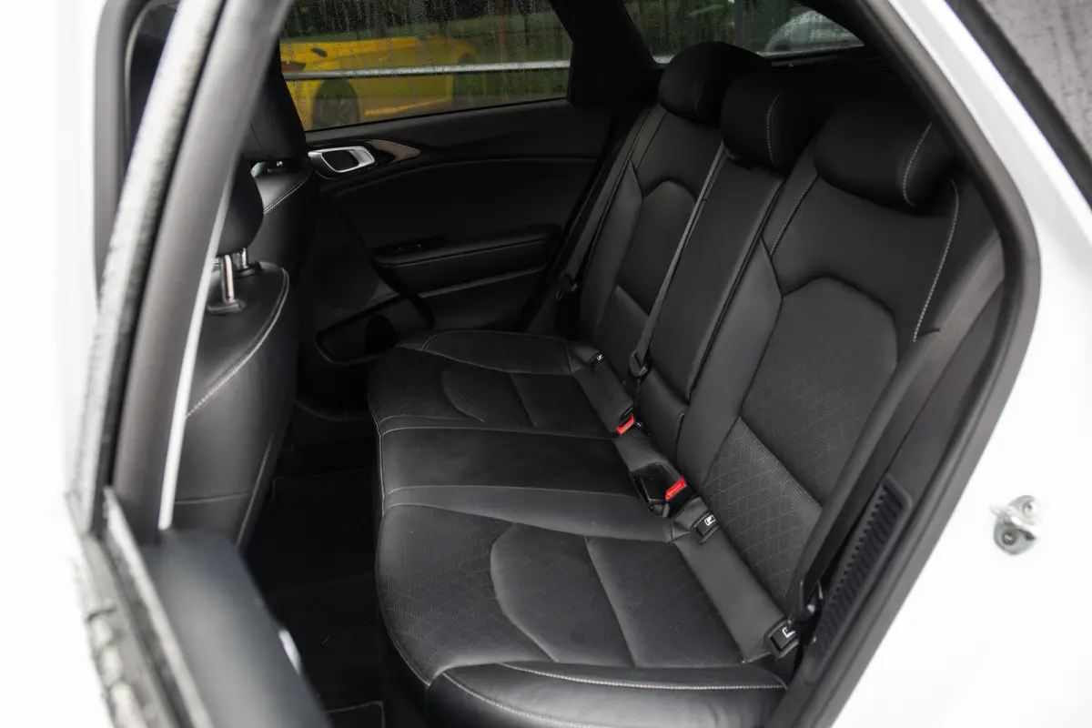 1.6 GDI PHEV ExecutiveLine , Panoramadak, Adaptive cruise, Leder, Stoelventilatie, Vol!