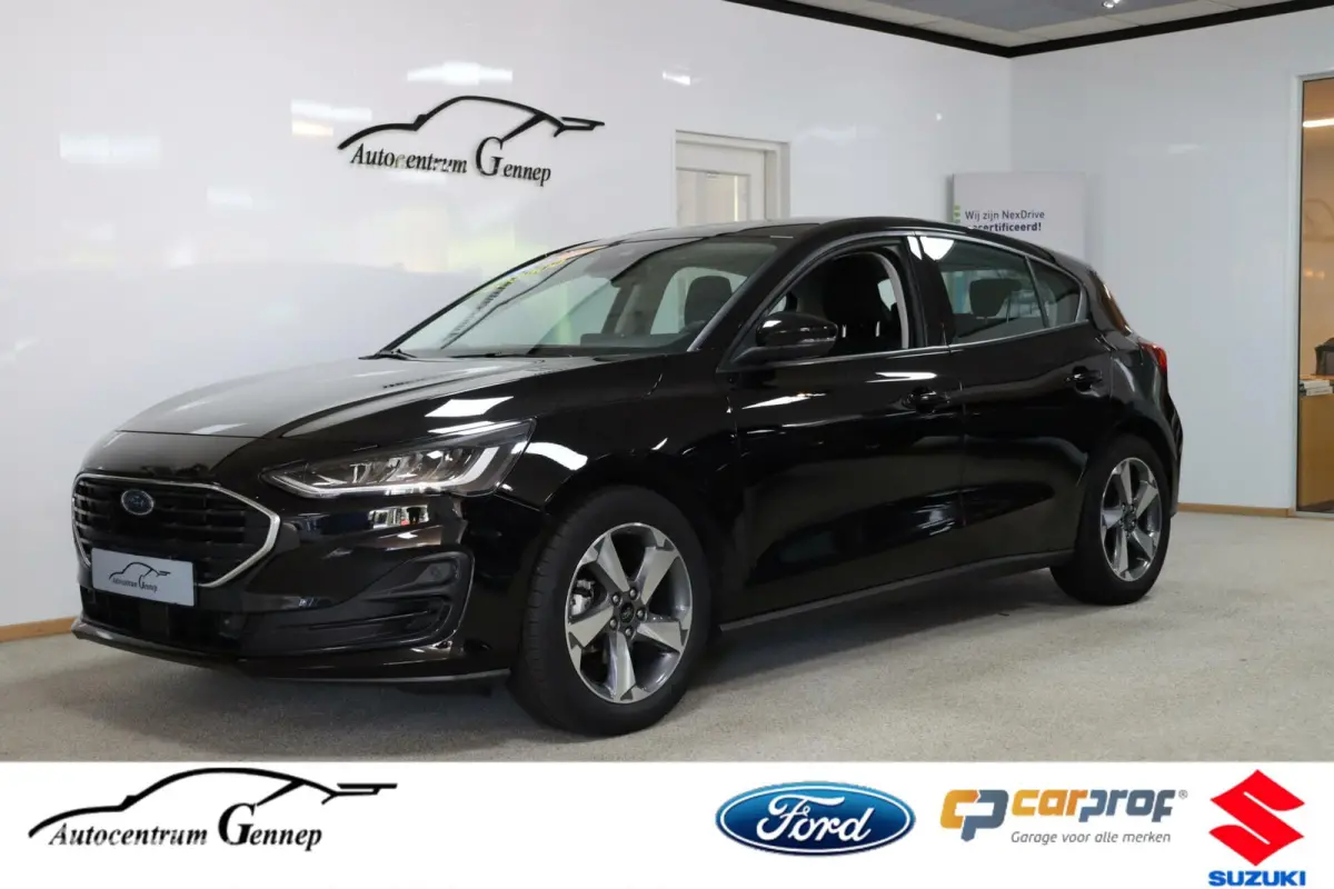 1.0 EcoBoost Connected | Uniek 4000km|17'' Active
