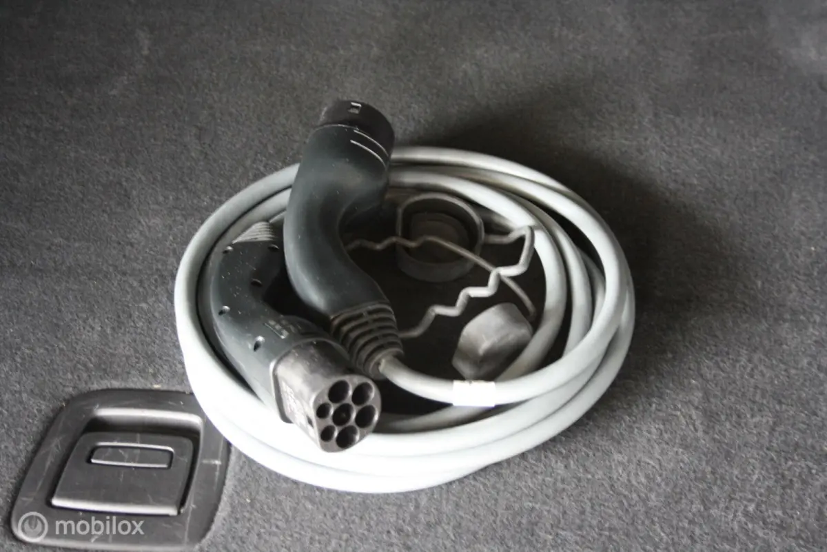 X-Drive 30e High Exe. head-up, sportstoel, trekhaak,