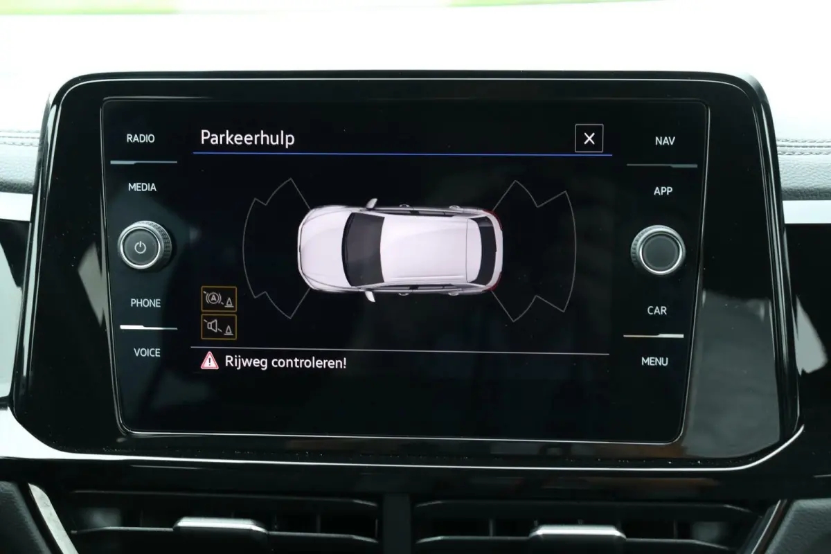 1.5 TSI / 2x R-Line / Black Style / 150PK / DSG / Virtual Cockpit / 18"!