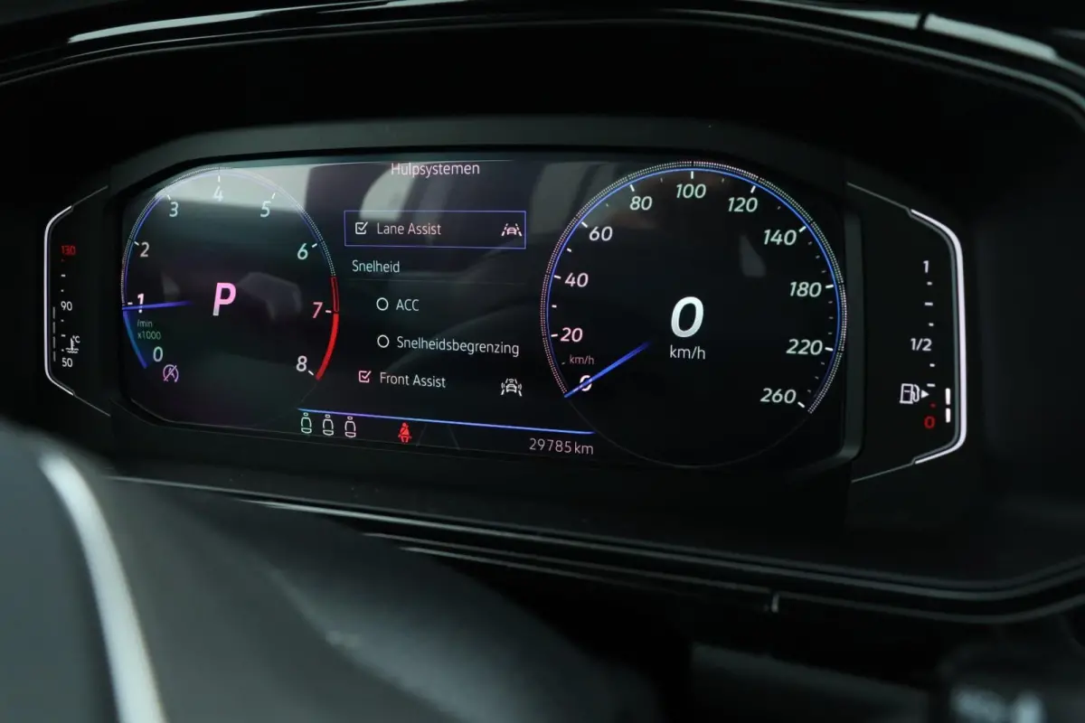 1.5 TSI / 2x R-Line / Black Style / 150PK / DSG / Virtual Cockpit / 18"!