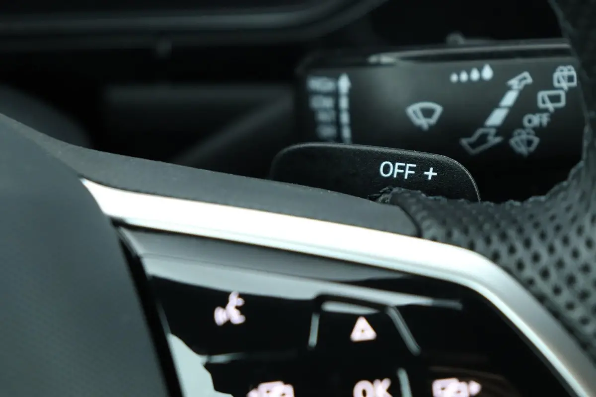 1.5 TSI / 2x R-Line / Black Style / 150PK / DSG / Virtual Cockpit / 18"!