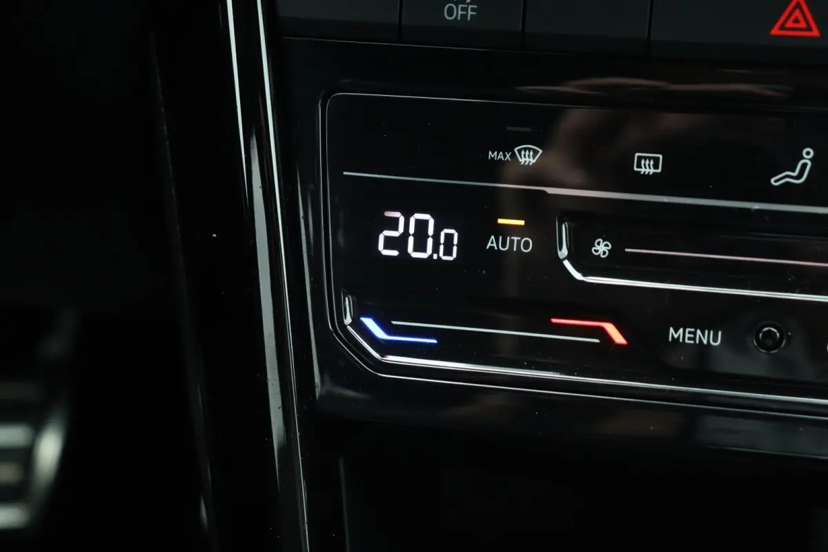 1.5 TSI / 2x R-Line / Black Style / 150PK / DSG / Virtual Cockpit / 18"!