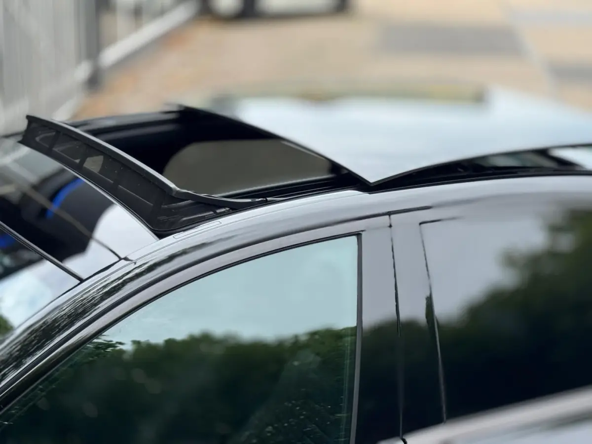AMG Pano Burmester Drive Pilot Memory Sfeerverlichting Dodehoeksensor Adaptive cruise Dealerondehrouden