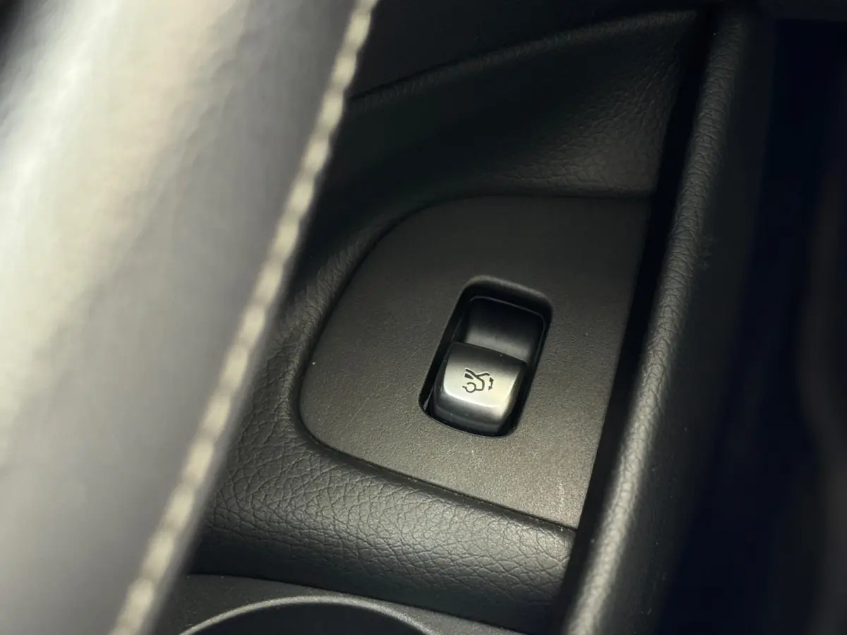 AMG Pano Burmester Drive Pilot Memory Sfeerverlichting Dodehoeksensor Adaptive cruise Dealerondehrouden