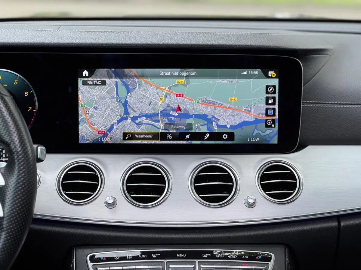 AMG Pano Burmester Drive Pilot Memory Sfeerverlichting Dodehoeksensor Adaptive cruise Dealerondehrouden