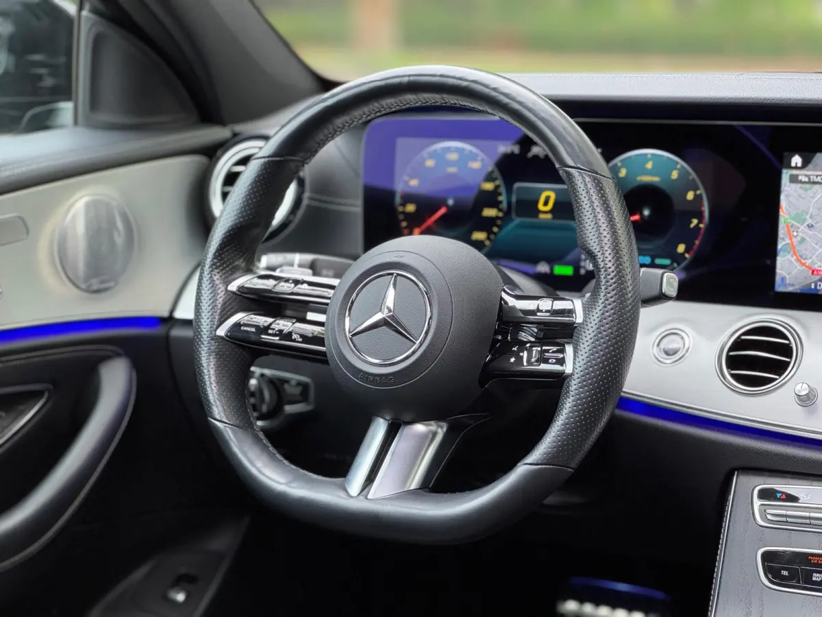 AMG Pano Burmester Drive Pilot Memory Sfeerverlichting Dodehoeksensor Adaptive cruise Dealerondehrouden