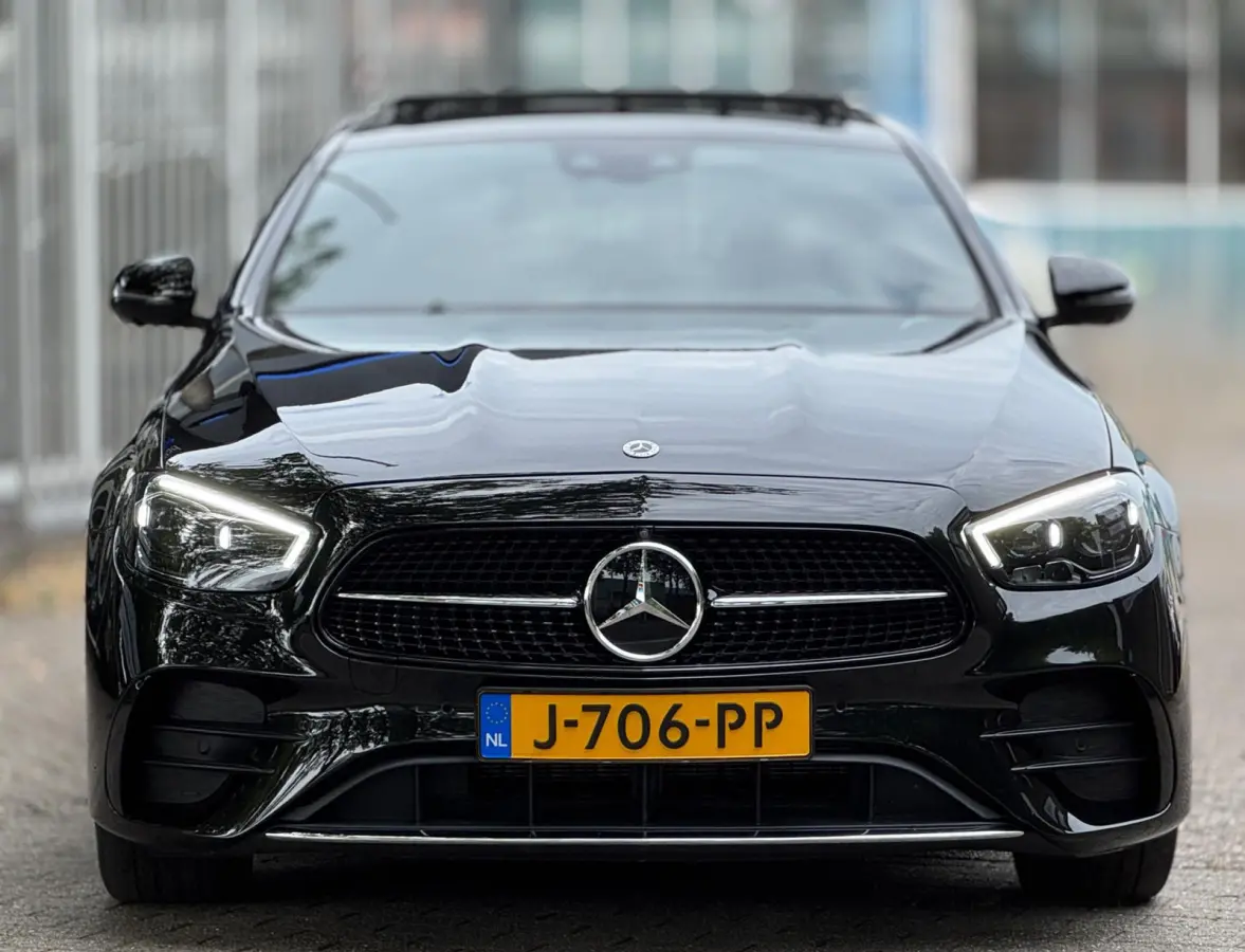 AMG Pano Burmester Drive Pilot Memory Sfeerverlichting Dodehoeksensor Adaptive cruise Dealerondehrouden