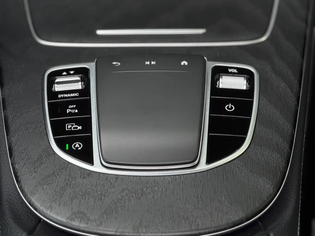 AMG Pano Burmester Drive Pilot Memory Sfeerverlichting Dodehoeksensor Adaptive cruise Dealerondehrouden