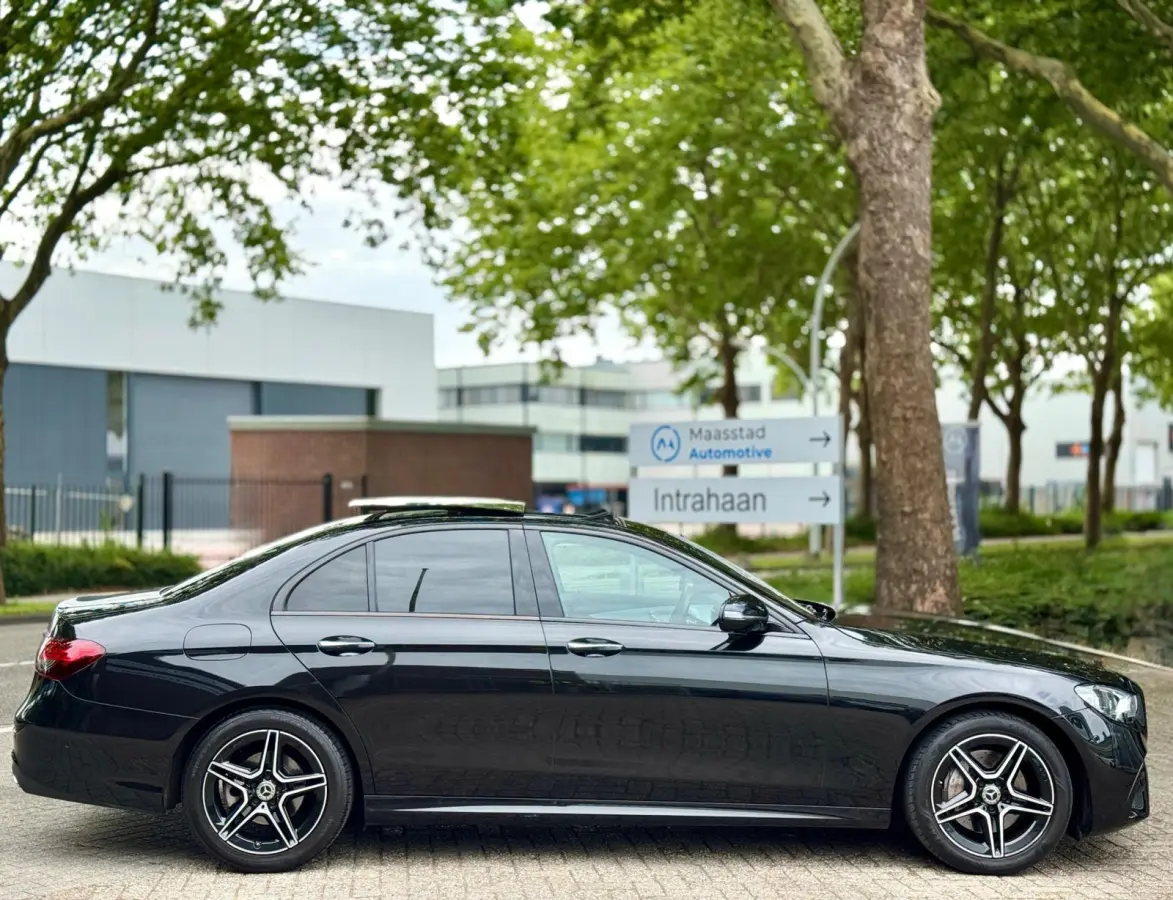 AMG Pano Burmester Drive Pilot Memory Sfeerverlichting Dodehoeksensor Adaptive cruise Dealerondehrouden