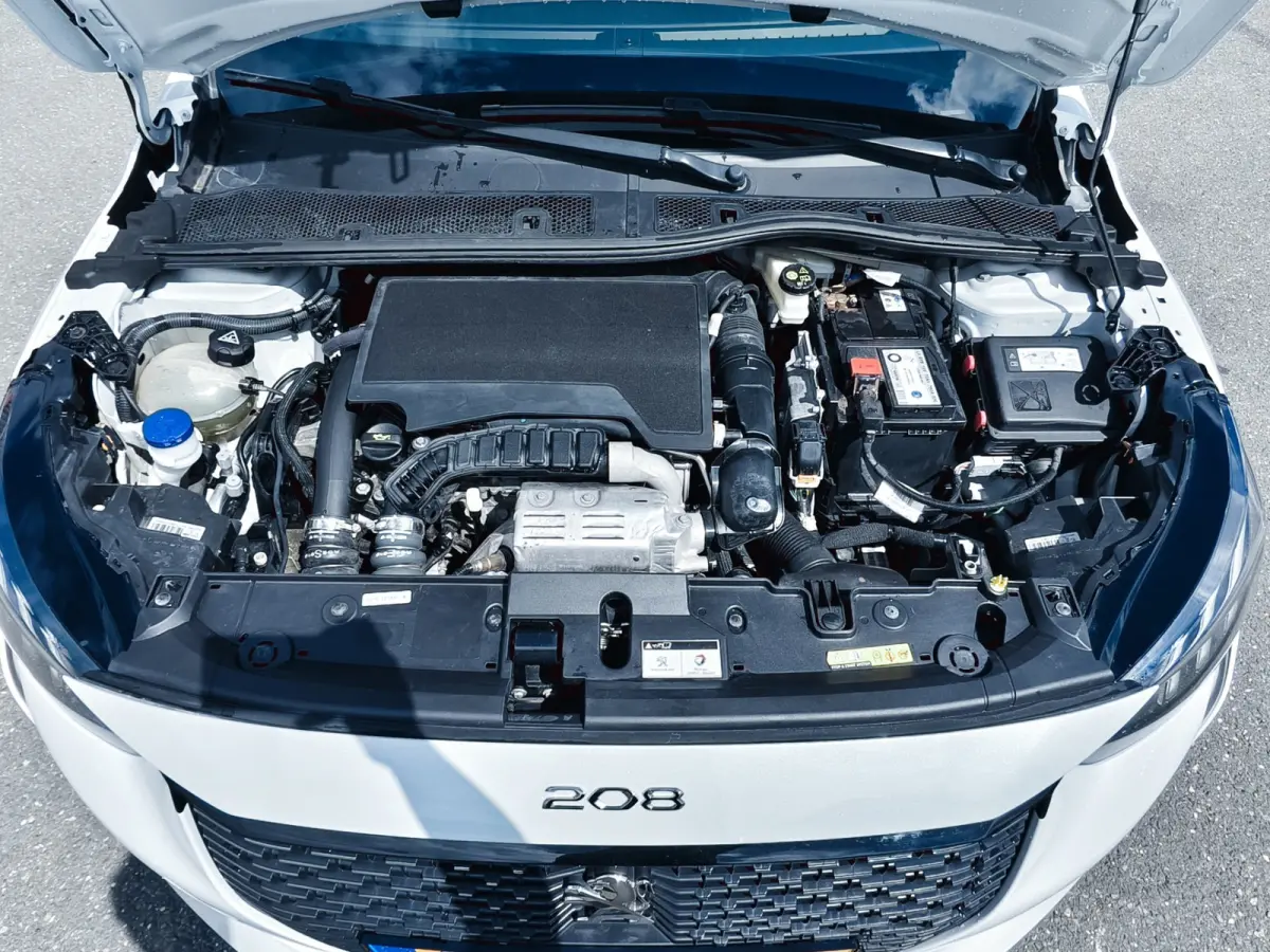 1.2 PureTech GT Pack