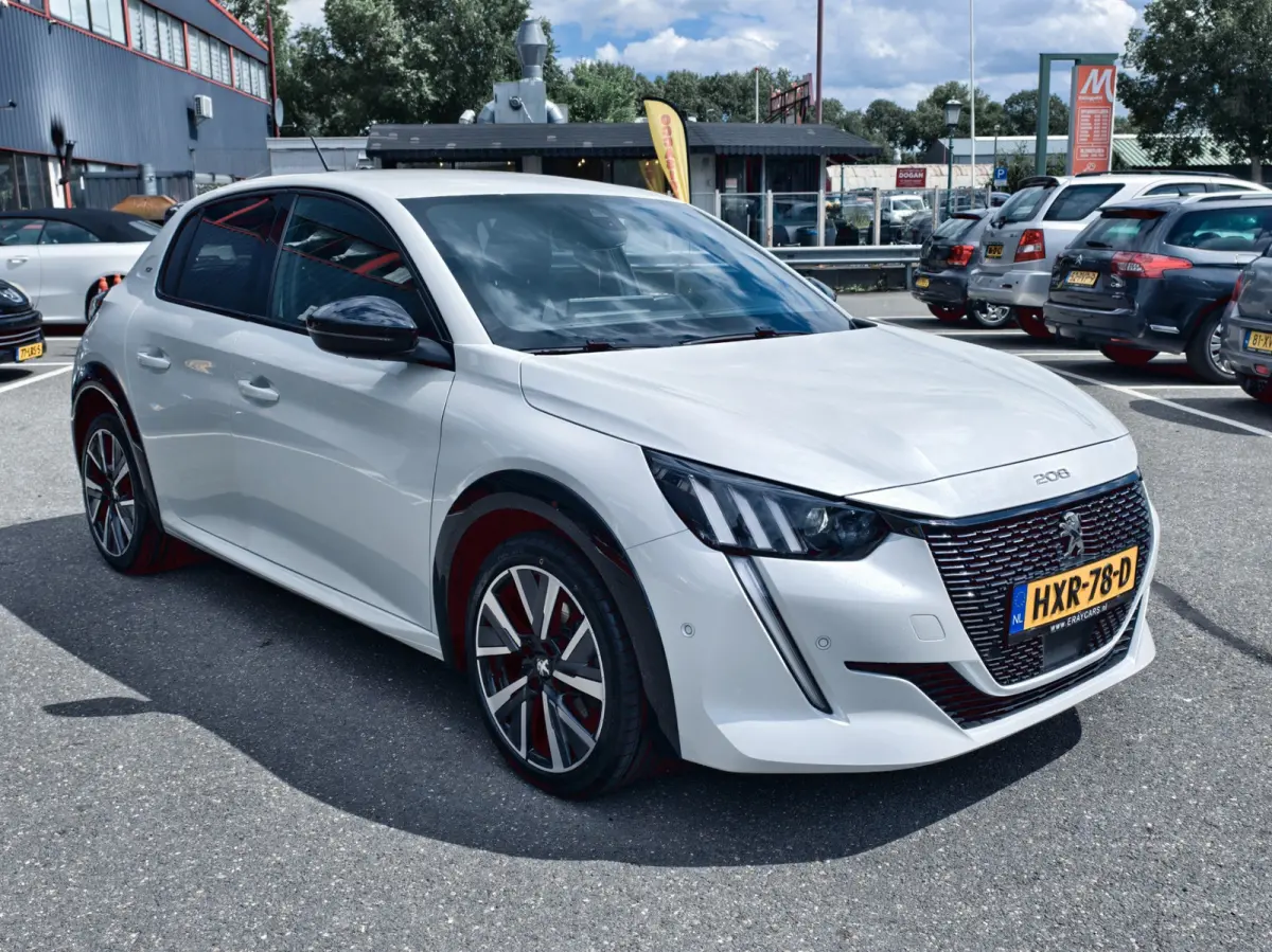 1.2 PureTech GT Pack