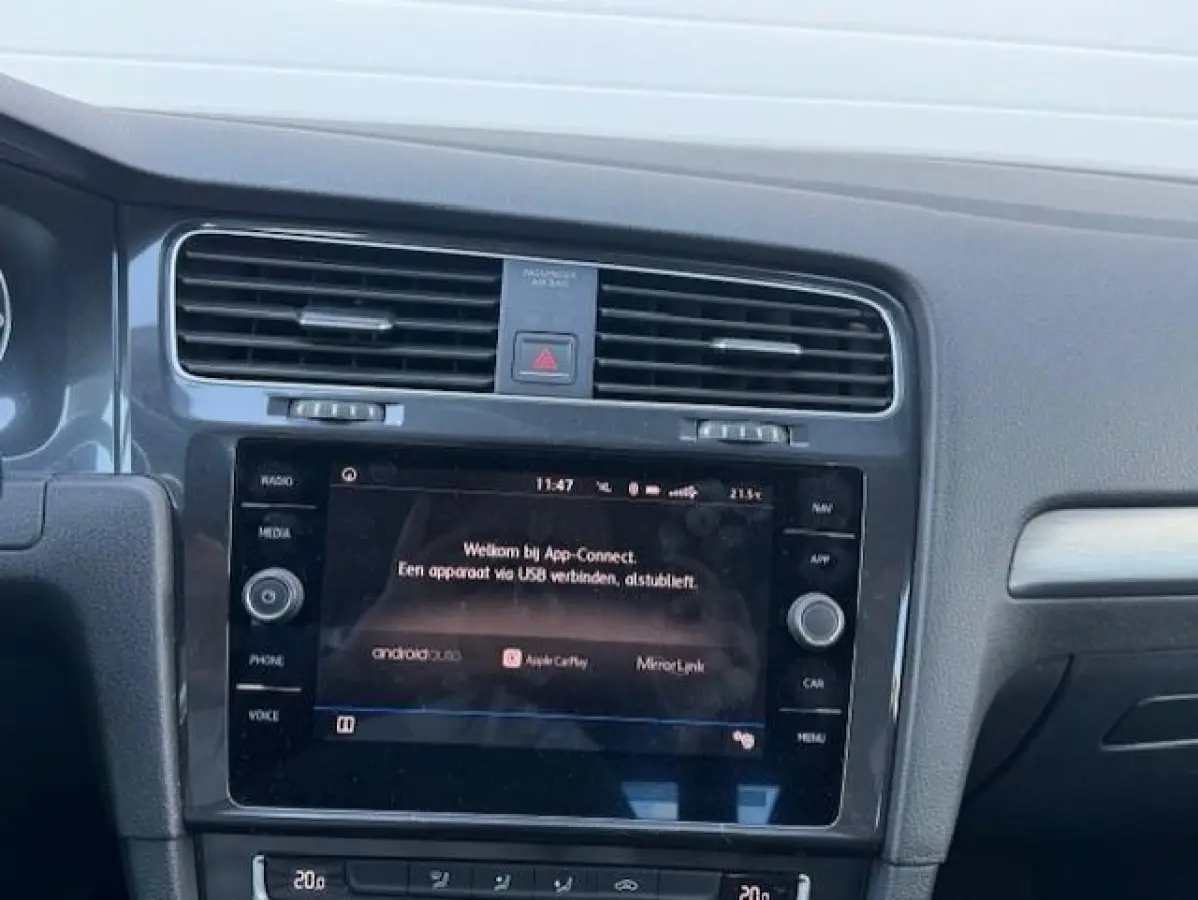 1.0 TSI Comfortline 7.5-Carplay-Cruise-Clima