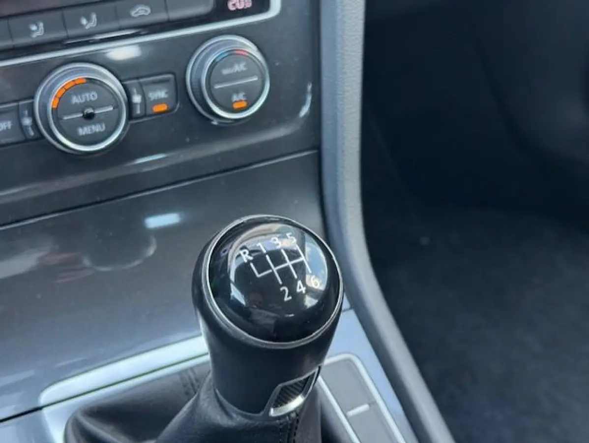 1.0 TSI Comfortline 7.5-Carplay-Cruise-Clima