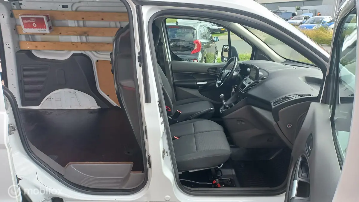 1.0 Ecoboost L1/CLIMATECONTROL/CRUISECONTROL/NAVIGATIE