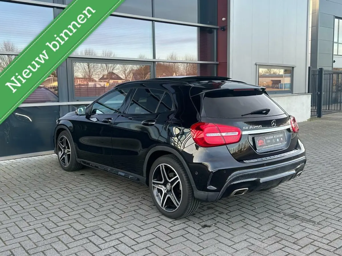250 AMG/pano/memory/camera/full option!