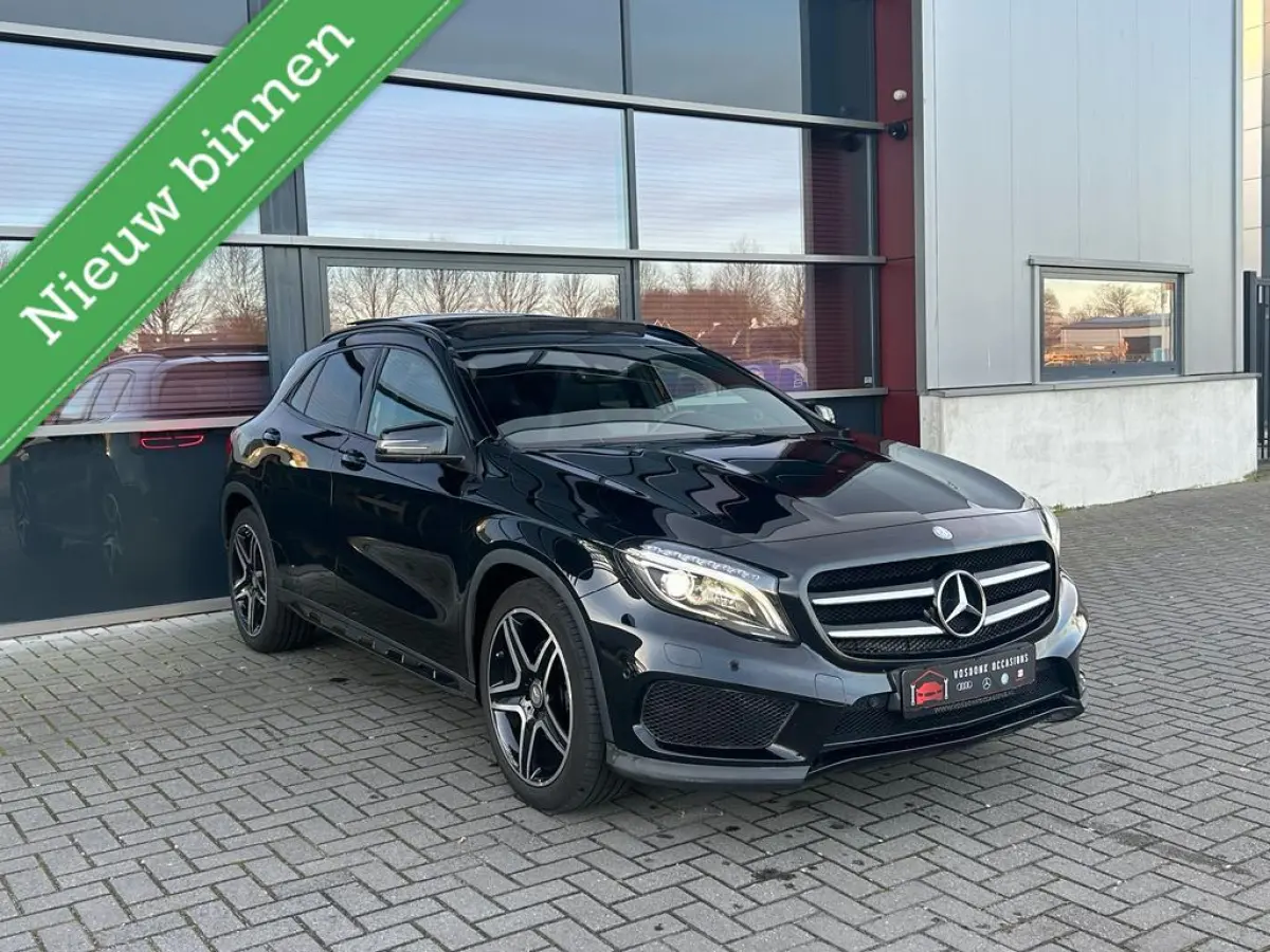 250 AMG/pano/memory/camera/full option!