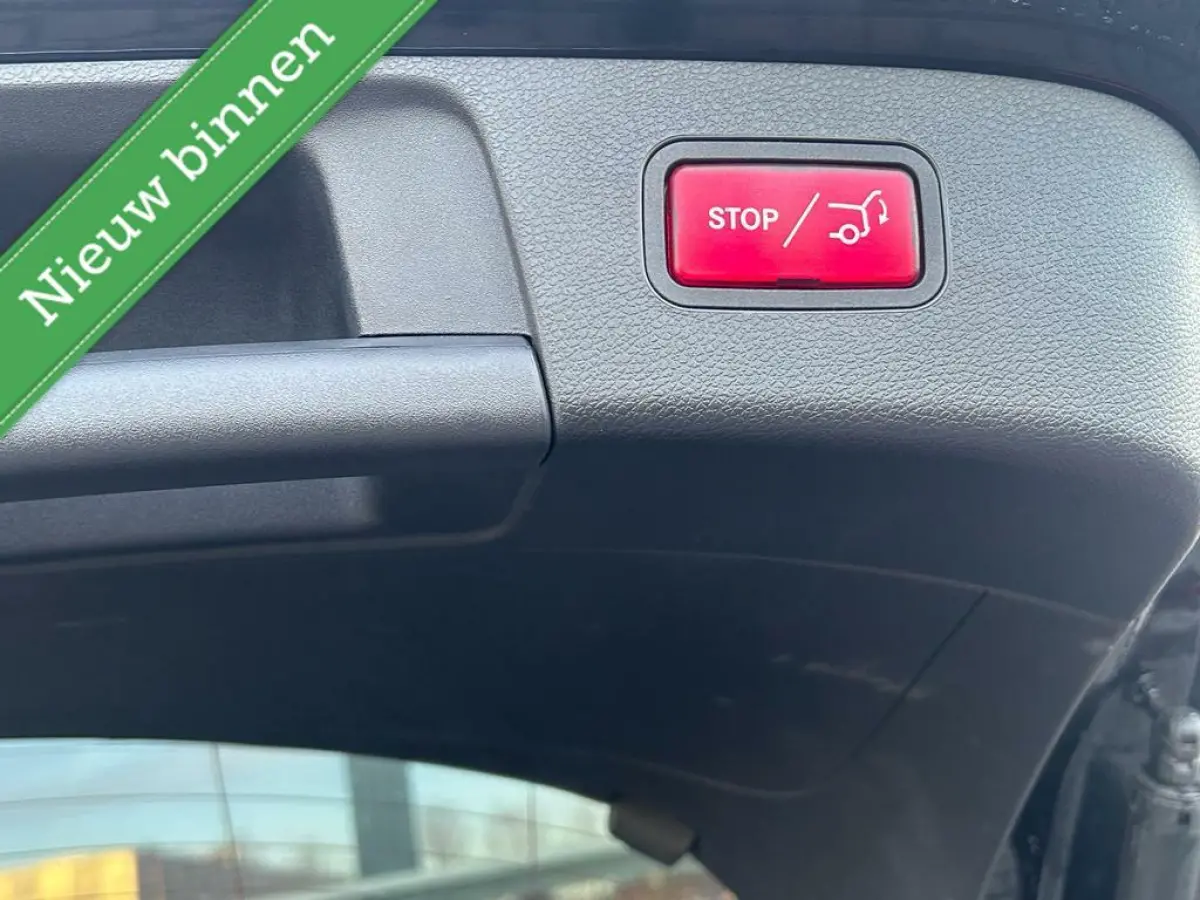 250 AMG/pano/memory/camera/full option!