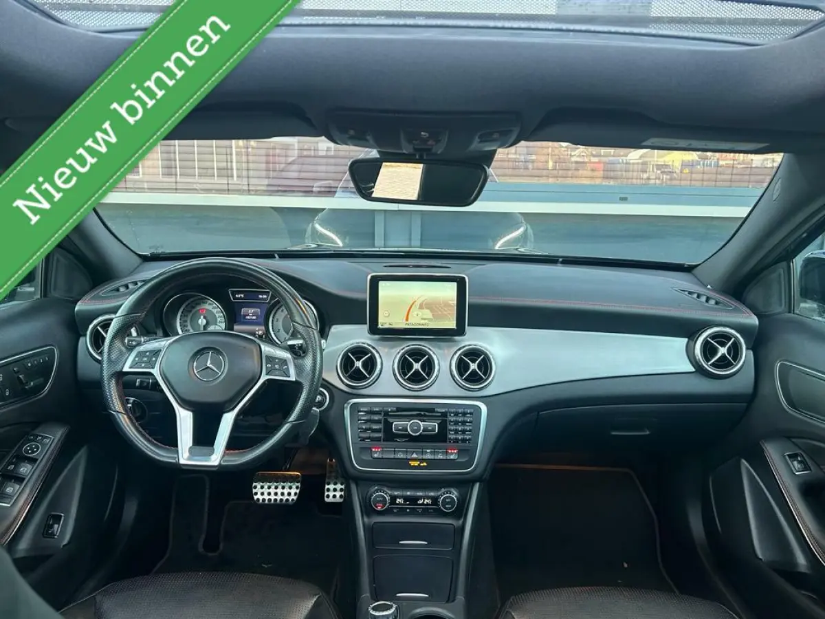 250 AMG/pano/memory/camera/full option!