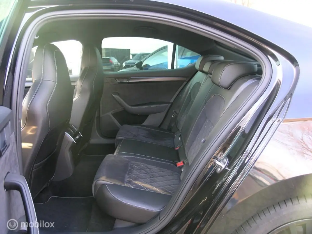1.5 TSI ACT Sportline Full Options ACC/Virtual-CP