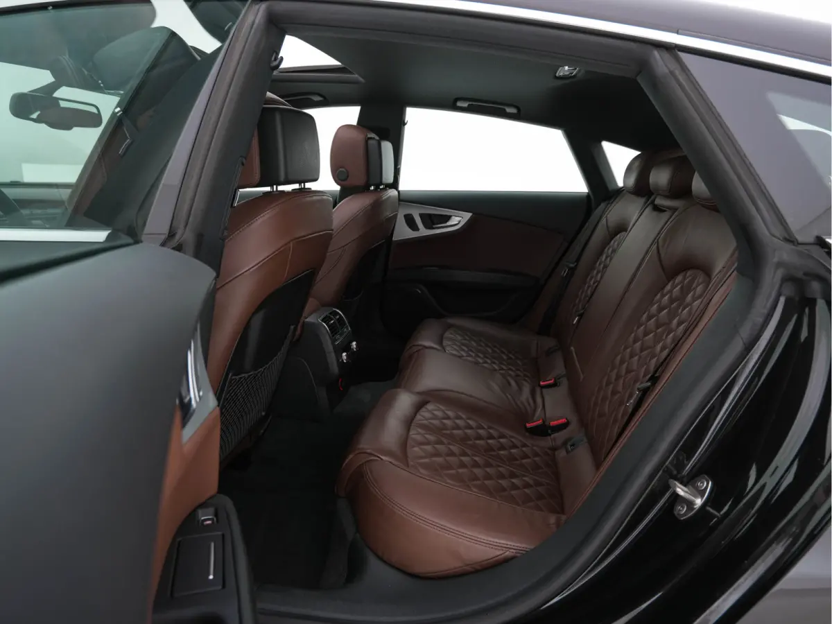 3.0 TDI Quattro S-Line Sportpack Edition Aut. *PANO | DESIGN-LEATHER | FULL-LED | BOSE-SOUNDSYSTEM | NAVI-FULLMAP | ECC | SHIFT-PADDLES | PDC | AIR-SUSPENSION | CRUISE | HEATED-SPORTSEATS | 