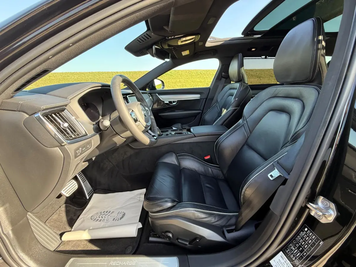 2.0 T8 AWD R-Design|Facelift|H+K|Luchtvering|Pano|360