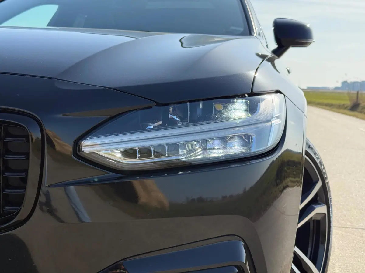 2.0 T8 AWD R-Design|Facelift|H+K|Luchtvering|Pano|360