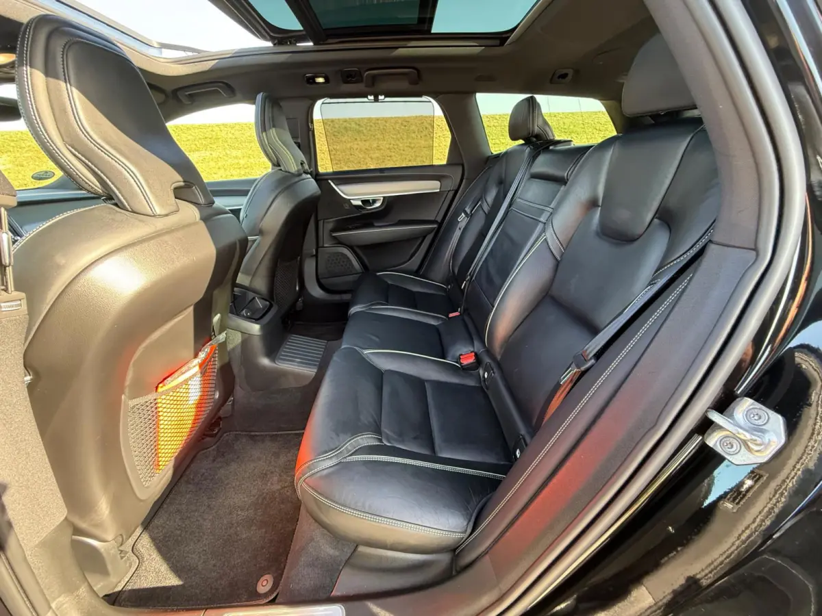 2.0 T8 AWD R-Design|Facelift|H+K|Luchtvering|Pano|360