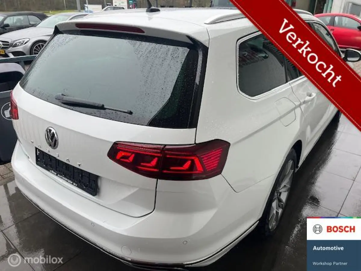 R-LINE PHEV R-LINE ALLE DENKBARE OPTIES