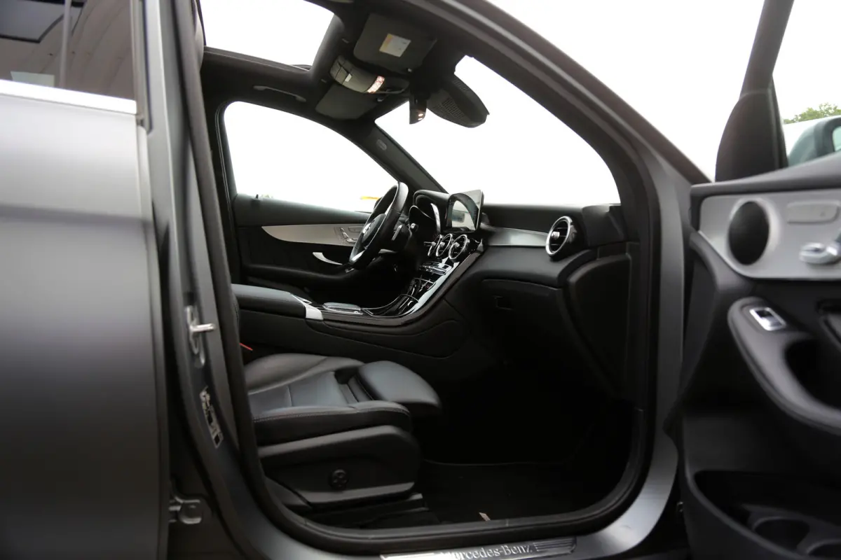 320PK PHEV Plug in 4MATIC AMG*1ste Eig*BTW*Perfect Onderh.*Manufaktur Magno!/Pano/Elek. Trekhaak/ACC/HUD/Memorie/360/DAB/Dodehoek/Elek. Klep/LED/Parkeersens.V+A/19 inch LM*