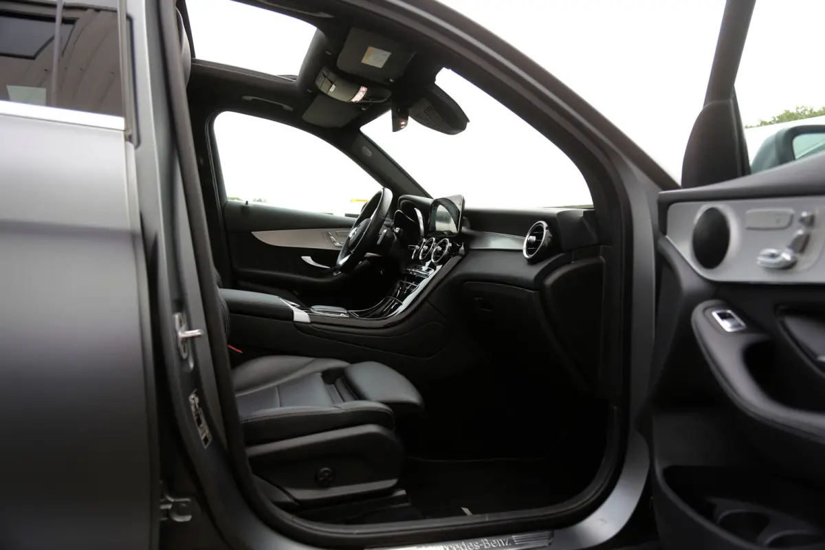 320PK PHEV Plug in 4MATIC AMG*1ste Eig*BTW*Perfect Onderh.*Manufaktur Magno!/Pano/Elek. Trekhaak/ACC/HUD/Memorie/360/DAB/Dodehoek/Elek. Klep/LED/Parkeersens.V+A/19 inch LM*