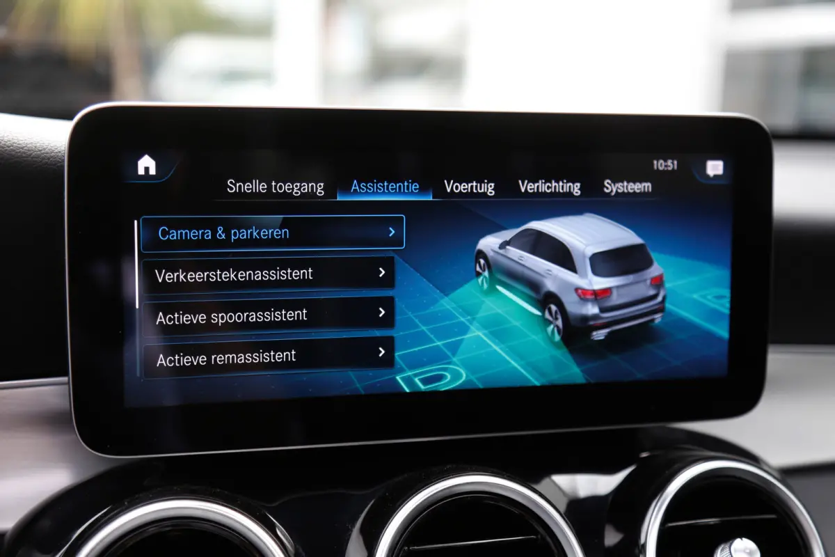 320PK PHEV Plug in 4MATIC AMG*1ste Eig*BTW*Perfect Onderh.*Manufaktur Magno!/Pano/Elek. Trekhaak/ACC/HUD/Memorie/360/DAB/Dodehoek/Elek. Klep/LED/Parkeersens.V+A/19 inch LM*