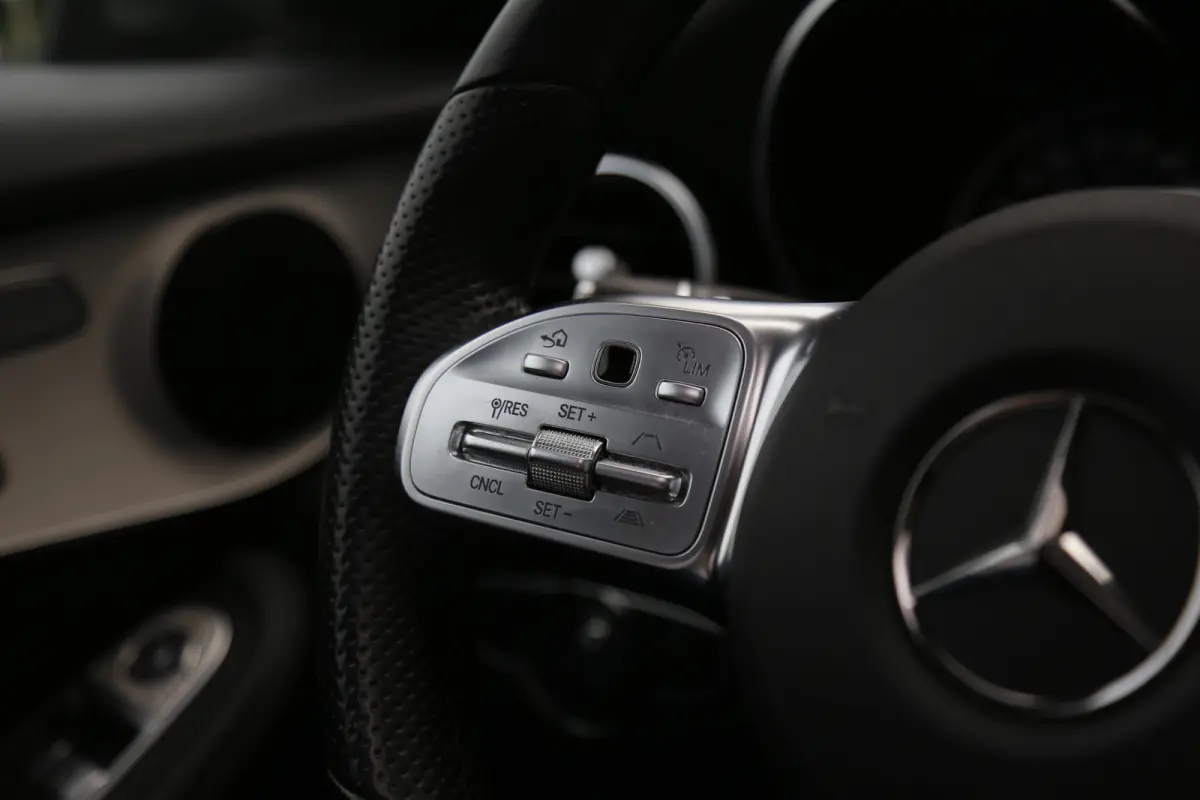 320PK PHEV Plug in 4MATIC AMG*1ste Eig*BTW*Perfect Onderh.*Manufaktur Magno!/Pano/Elek. Trekhaak/ACC/HUD/Memorie/360/DAB/Dodehoek/Elek. Klep/LED/Parkeersens.V+A/19 inch LM*