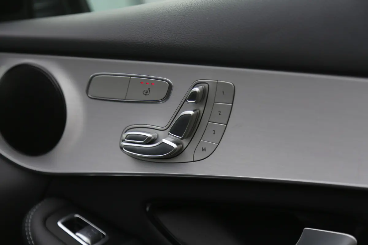 320PK PHEV Plug in 4MATIC AMG*1ste Eig*BTW*Perfect Onderh.*Manufaktur Magno!/Pano/Elek. Trekhaak/ACC/HUD/Memorie/360/DAB/Dodehoek/Elek. Klep/LED/Parkeersens.V+A/19 inch LM*