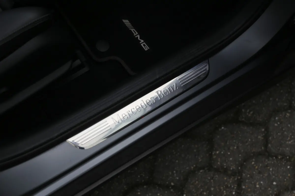 320PK PHEV Plug in 4MATIC AMG*1ste Eig*BTW*Perfect Onderh.*Manufaktur Magno!/Pano/Elek. Trekhaak/ACC/HUD/Memorie/360/DAB/Dodehoek/Elek. Klep/LED/Parkeersens.V+A/19 inch LM*