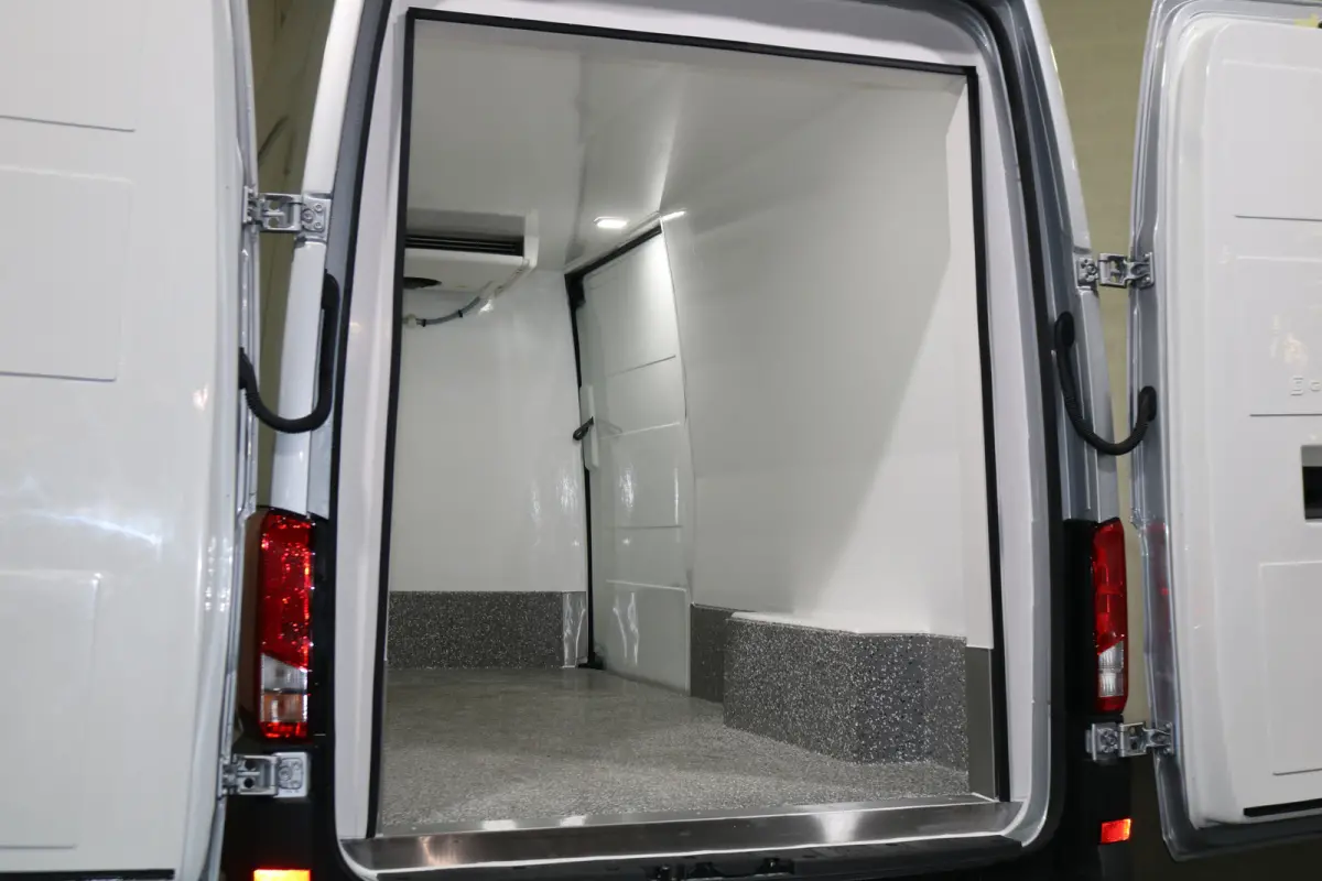 35.180 Automaat L4 H3 Koelwagen -10 Graden