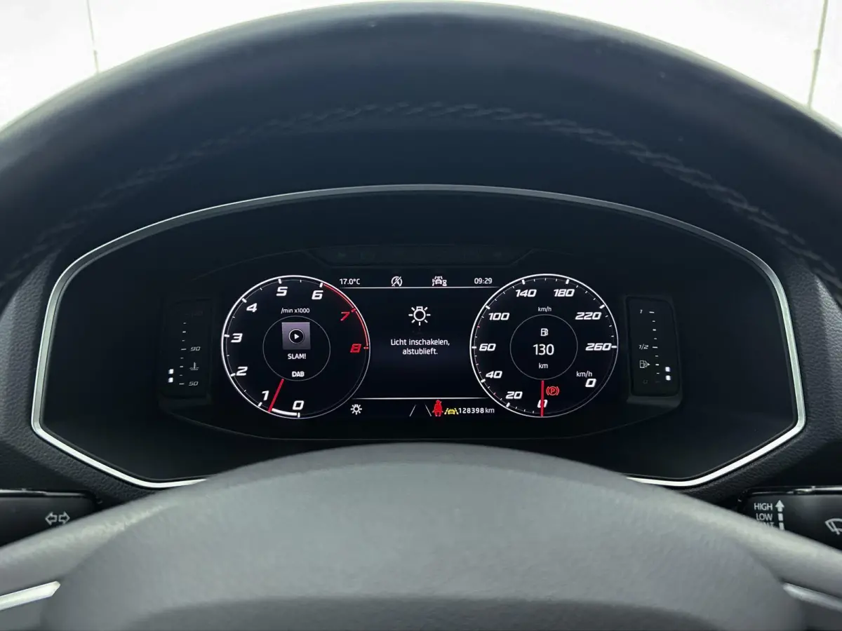1.5 TSI Xcellence Limited Edition (PANORAMADAK, TREKHAAK, DIGITALE COCKPIT, CARPLAY, ADAPTIVE CRUISE, 1e EIGENAAR)