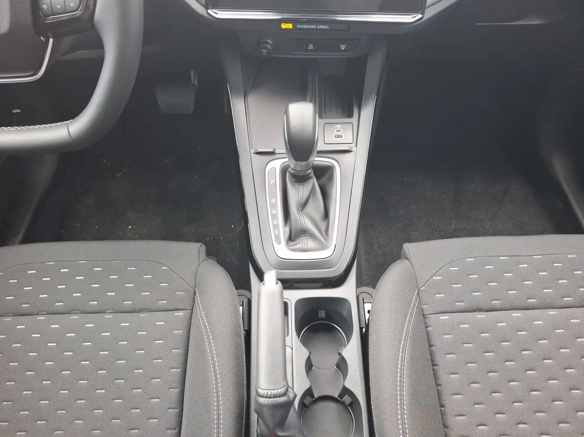 1.0 EcoBoost Titanium | Achteruitrijcamera | Apple Carplay/Android Auto|telefoonintegratie premium | Cruise control