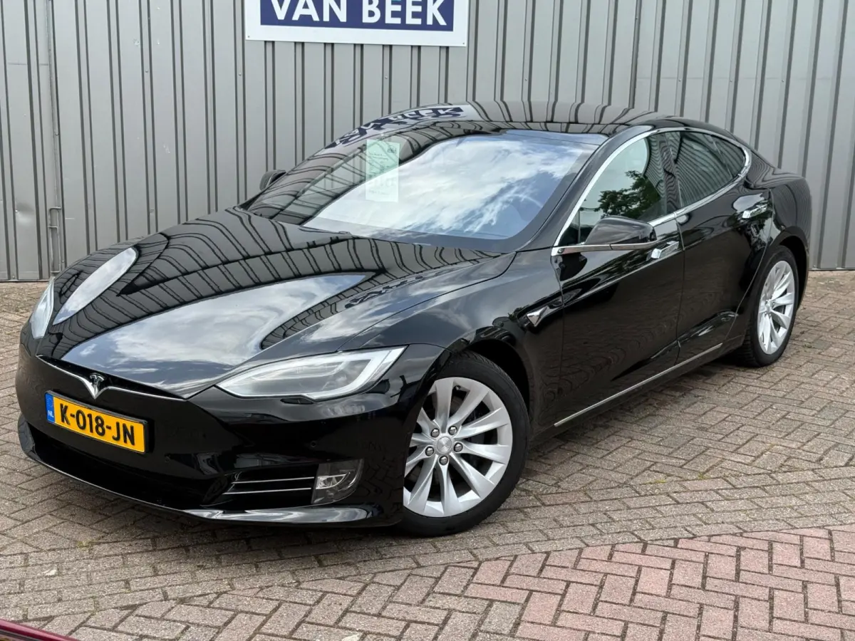 75D Base|AWD| Luchtvering|Nieuwe APK+OH