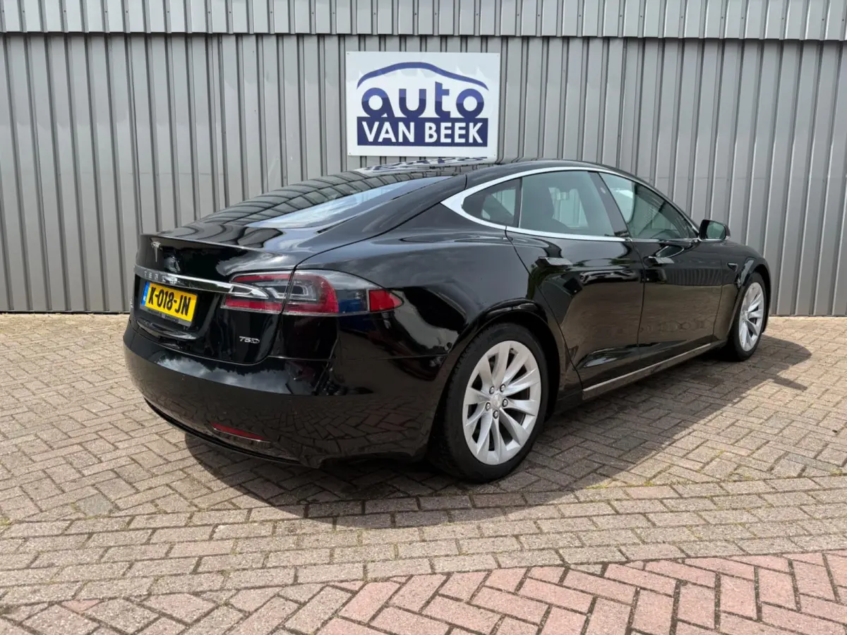 75D Base|AWD| Luchtvering|Nieuwe APK+OH