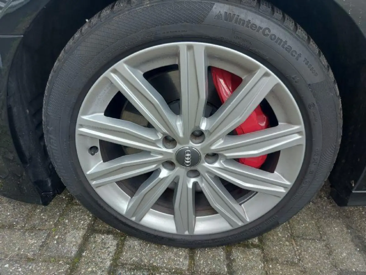 55 TFSI e quattro Competition