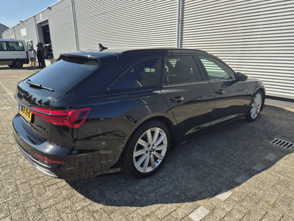 55 TFSI e quattro Competition