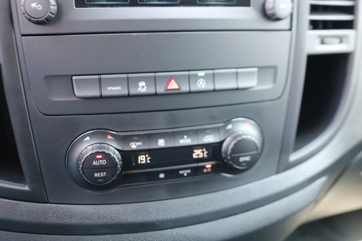 116 CDI Automaat Koelwagen Dag & Nacht Led Navigatie Trekhaak