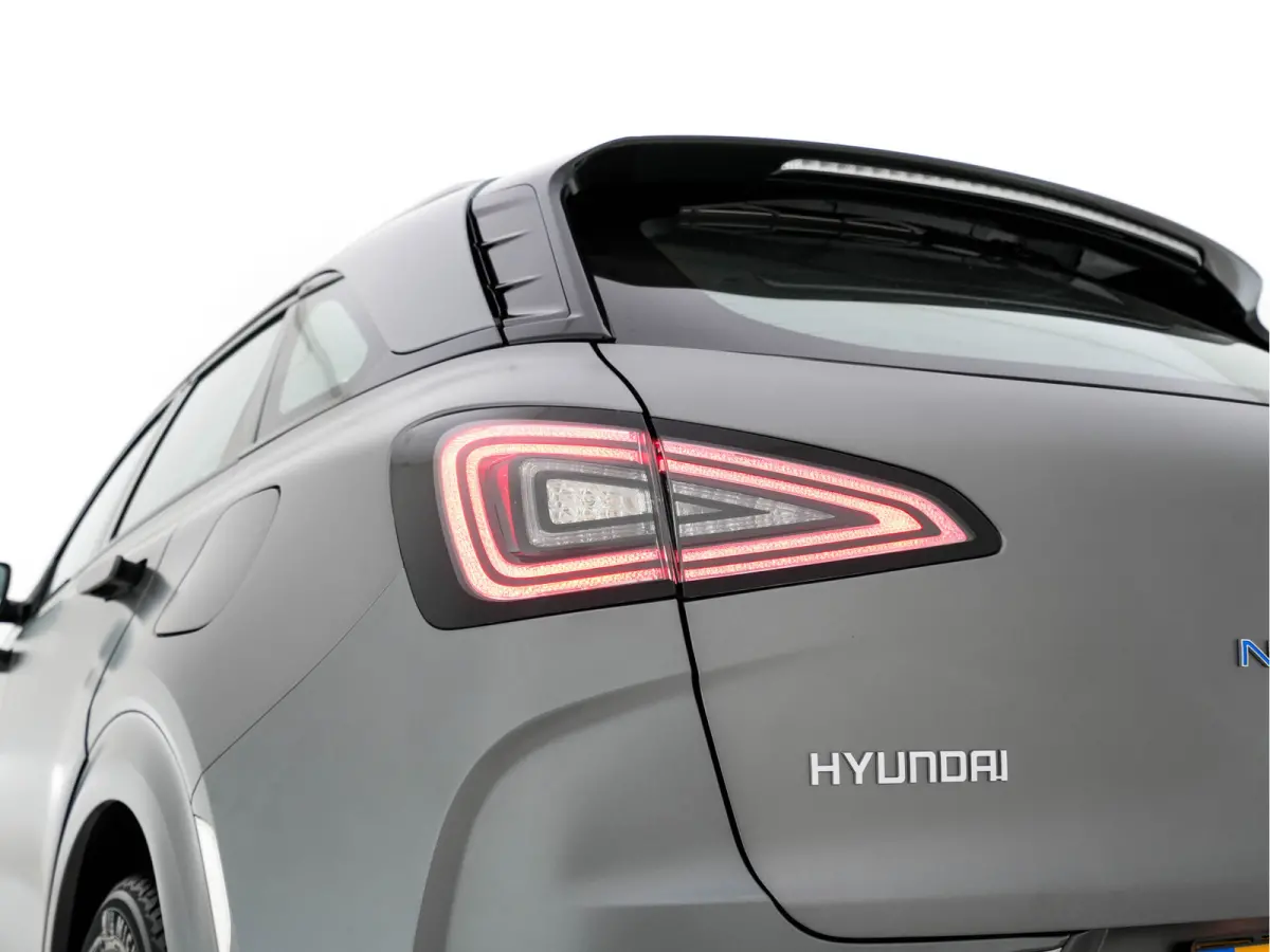 FCEV Plus Pack [ HYDROGENIUM ] (INCL-BTW) Aut. *PANO | LEATHER | NAVI-FULLMP | ADAPTIVE-CRUISE |  FULL-LED | KEYLESS | DAB |  KRELL-AUDIO | WIDE-COCKPIT | TOPVIEW | SHIFTPADDLES | COMFORTSEA