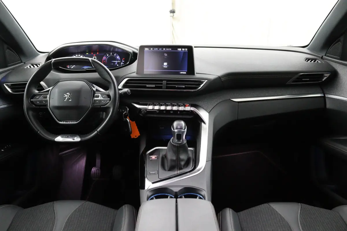 1.2 *GT Line*FULL-LED*NAVI*ECC*CRUISE*RIEM.VV*