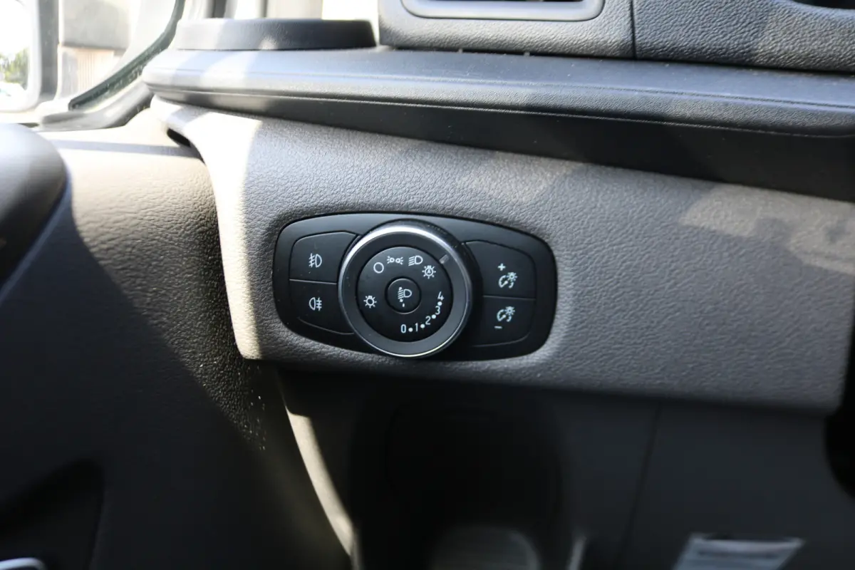 2.0 TDCI L1 H1 Airco Navigatie Camera Achterklep