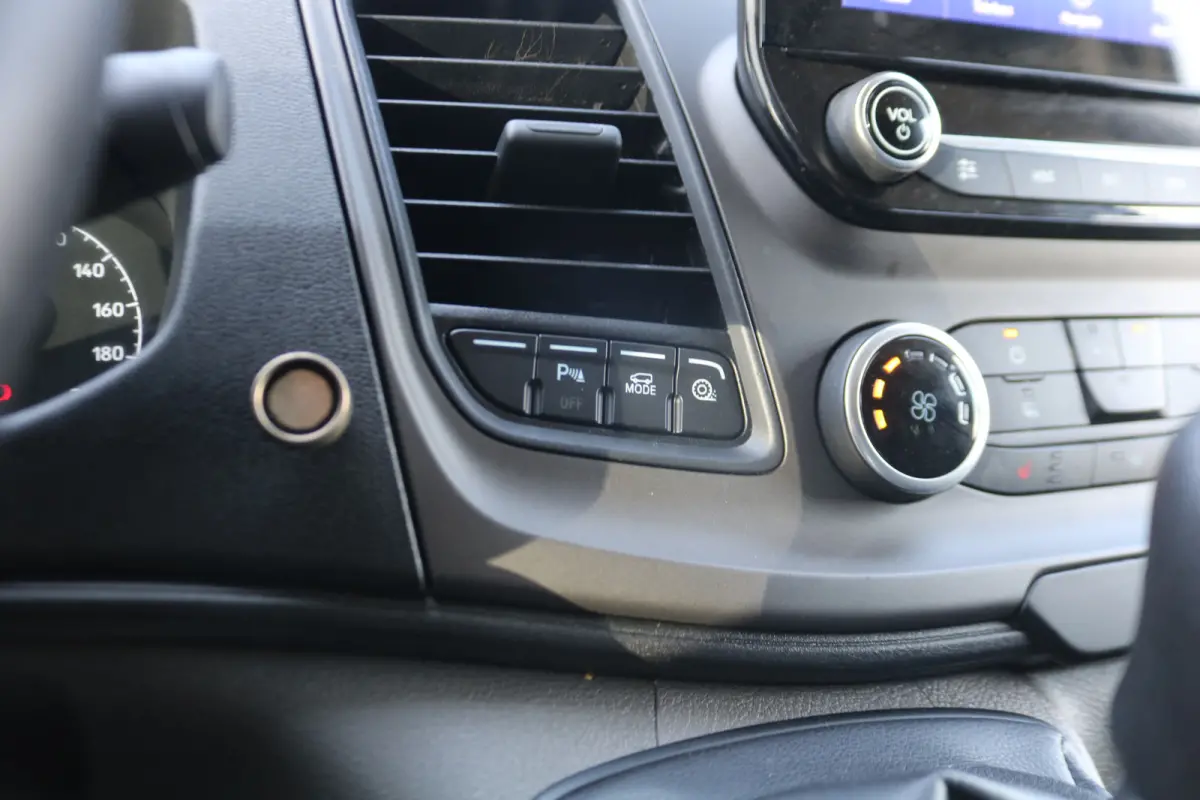 2.0 TDCI L1 H1 Airco Navigatie Camera Achterklep