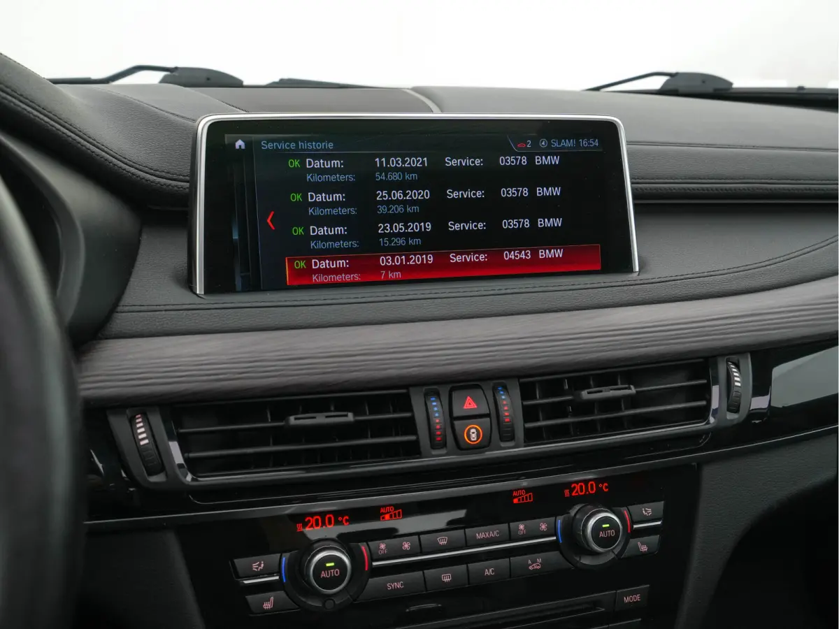 xDrive30d High Executive Design-Edition-Extravagance Aut. *PANO | LEATHER-ALCANTARA | FULL-LED | MEMORY-PACK | HEAD-UP | HIFI-SOUND | KEYLESS | DAB+ | BLIND-SPOT | CAMERA | HEATED-SPORTSEATS