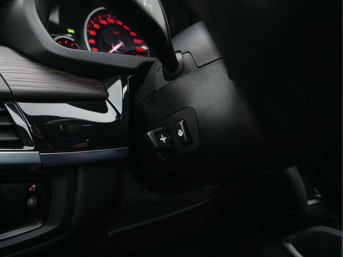 xDrive30d High Executive Design-Edition-Extravagance Aut. *PANO | LEATHER-ALCANTARA | FULL-LED | MEMORY-PACK | HEAD-UP | HIFI-SOUND | KEYLESS | DAB+ | BLIND-SPOT | CAMERA | HEATED-SPORTSEATS