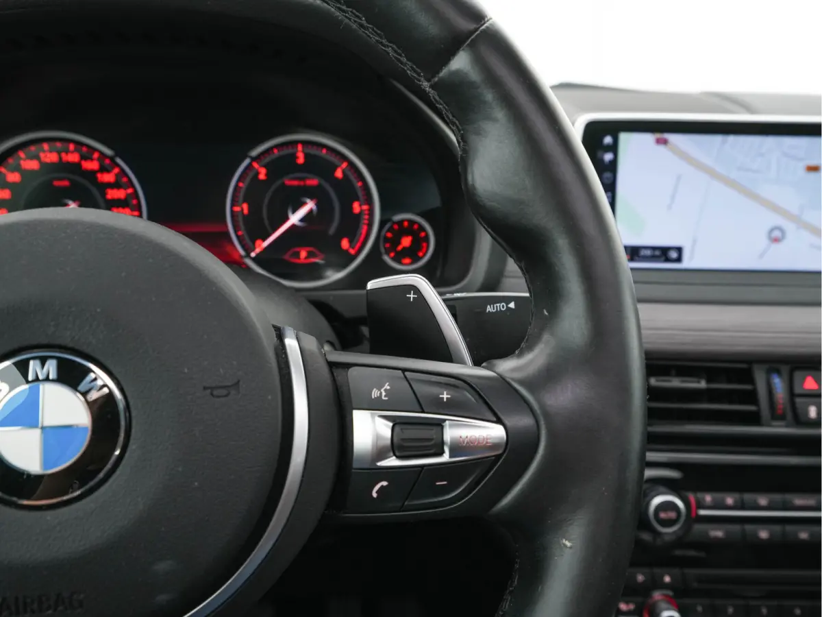 xDrive30d High Executive Design-Edition-Extravagance Aut. *PANO | LEATHER-ALCANTARA | FULL-LED | MEMORY-PACK | HEAD-UP | HIFI-SOUND | KEYLESS | DAB+ | BLIND-SPOT | CAMERA | HEATED-SPORTSEATS